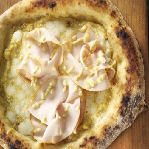 Recette de Pizza aux agrumes et à la dinde