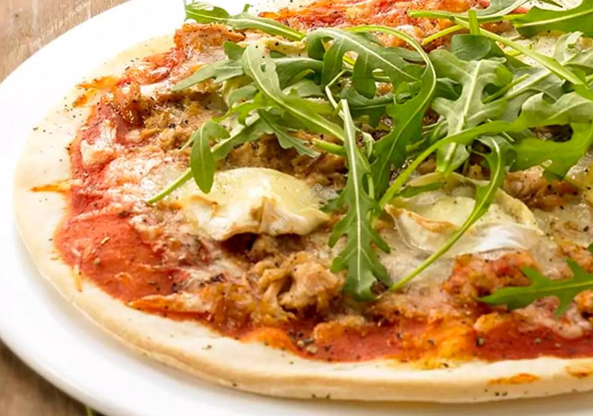 Recette de Pizza au thon, à la roquette et au chèvre